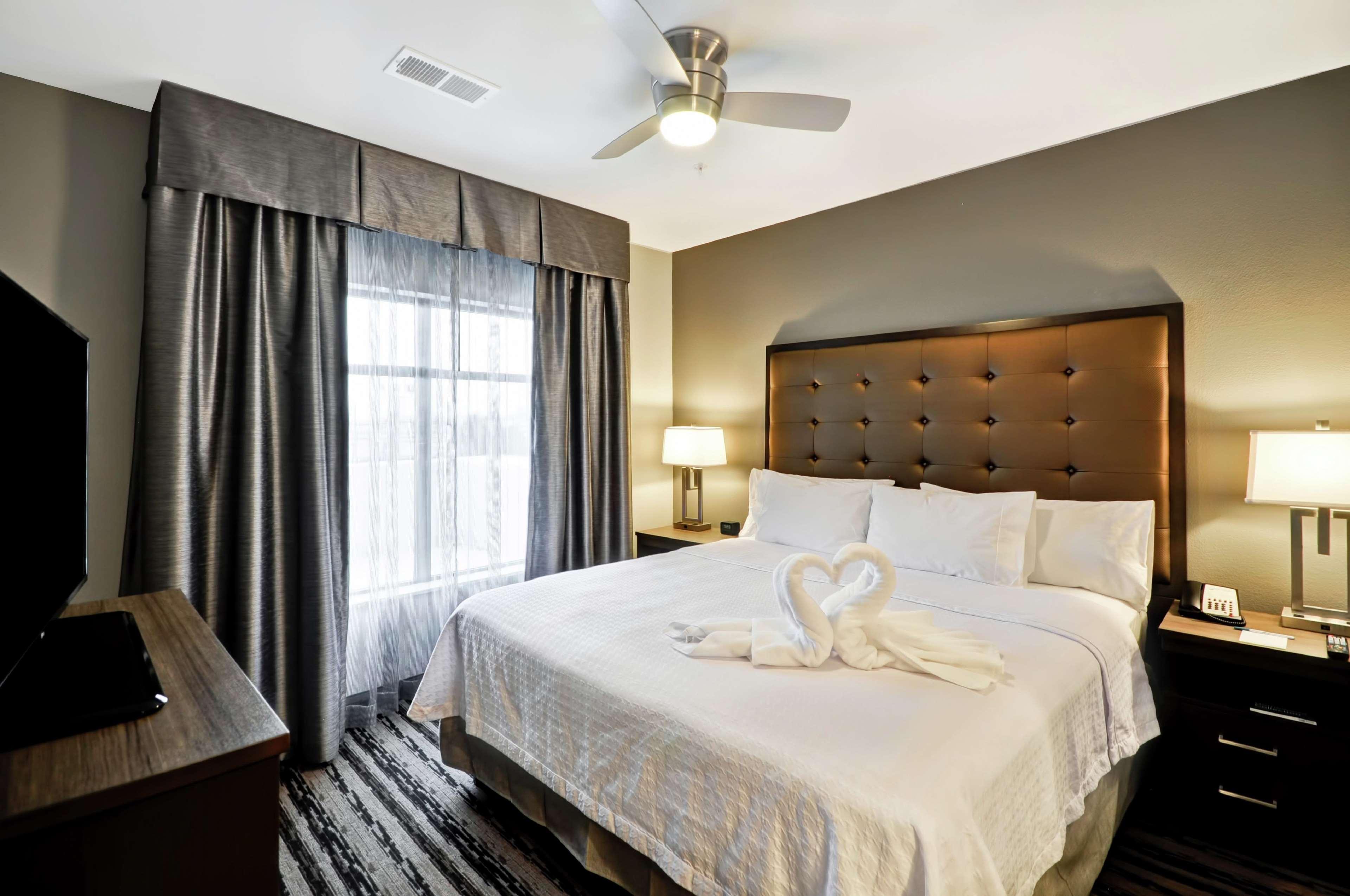 Homewood Suites By Hilton Cincinnati/ווסט צ'סטר מראה חיצוני תמונה